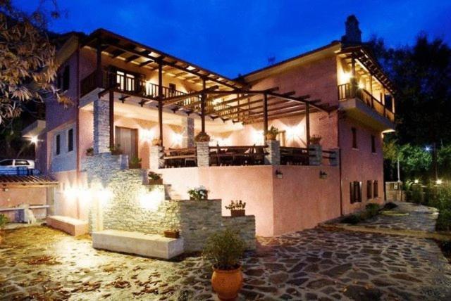 La Casa Rossa Prínos Exterior foto